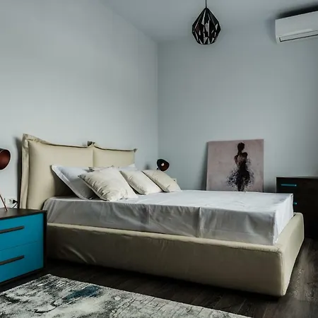 North Sea Apartment Mamaia